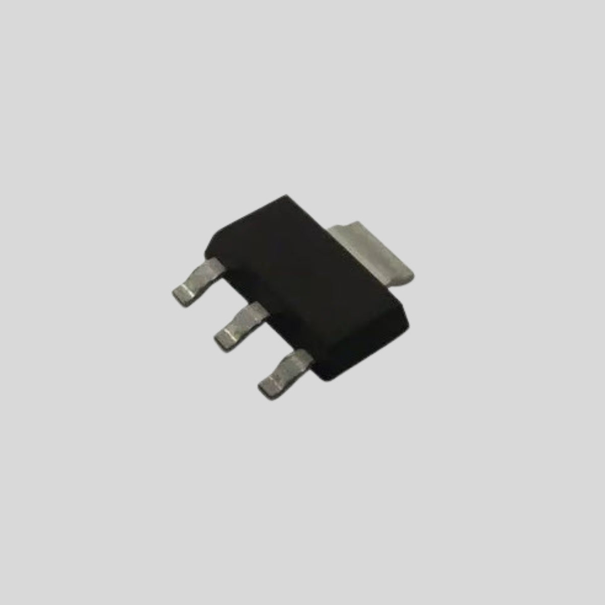 D&R Spare Part – LM2937-3.3 LDO Voltage Regulator (10250436) v2 - Dnrwebshop.com