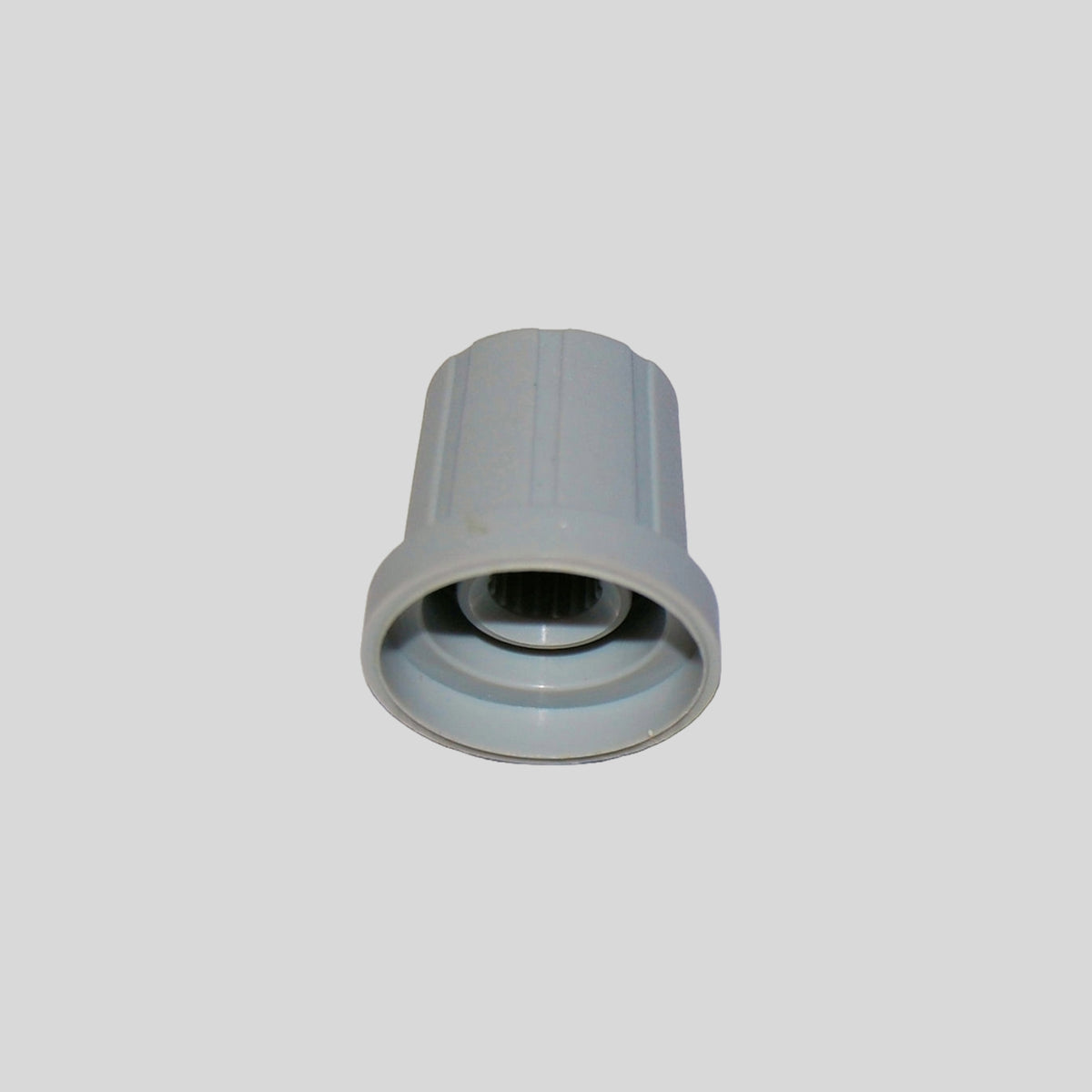 D&R Spare Part – Sifam Grey Splined Knob 15mm Base 18-Teeth Shaft (10450092) - Dnrwebshop.com