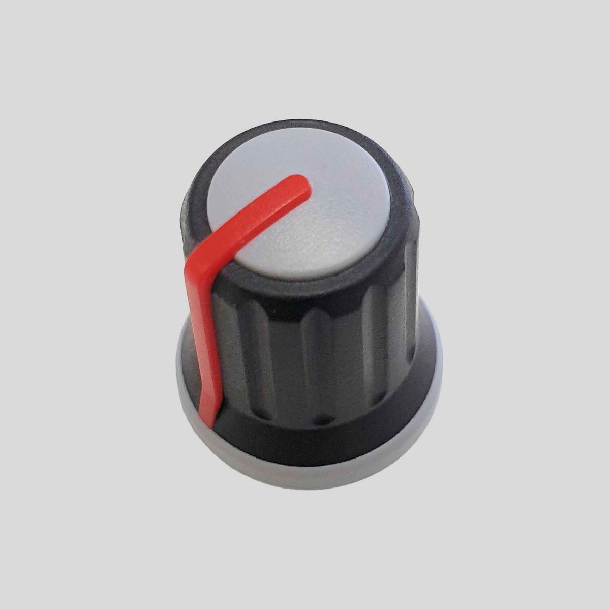 D&R Spare Part – Red Rubber Grip Knob P300 6mm Splined 18-Teeth Shaft (10450121)