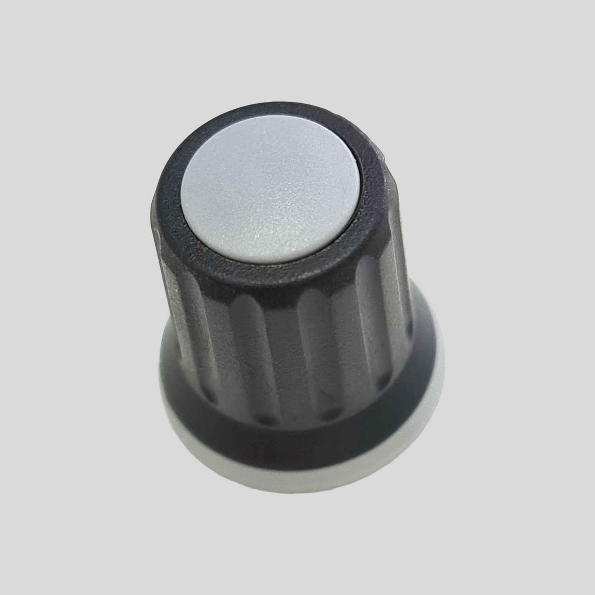 D&R Spare Part – Black Knob P301 6mm Splined 18-Teeth Shaft only 10450125