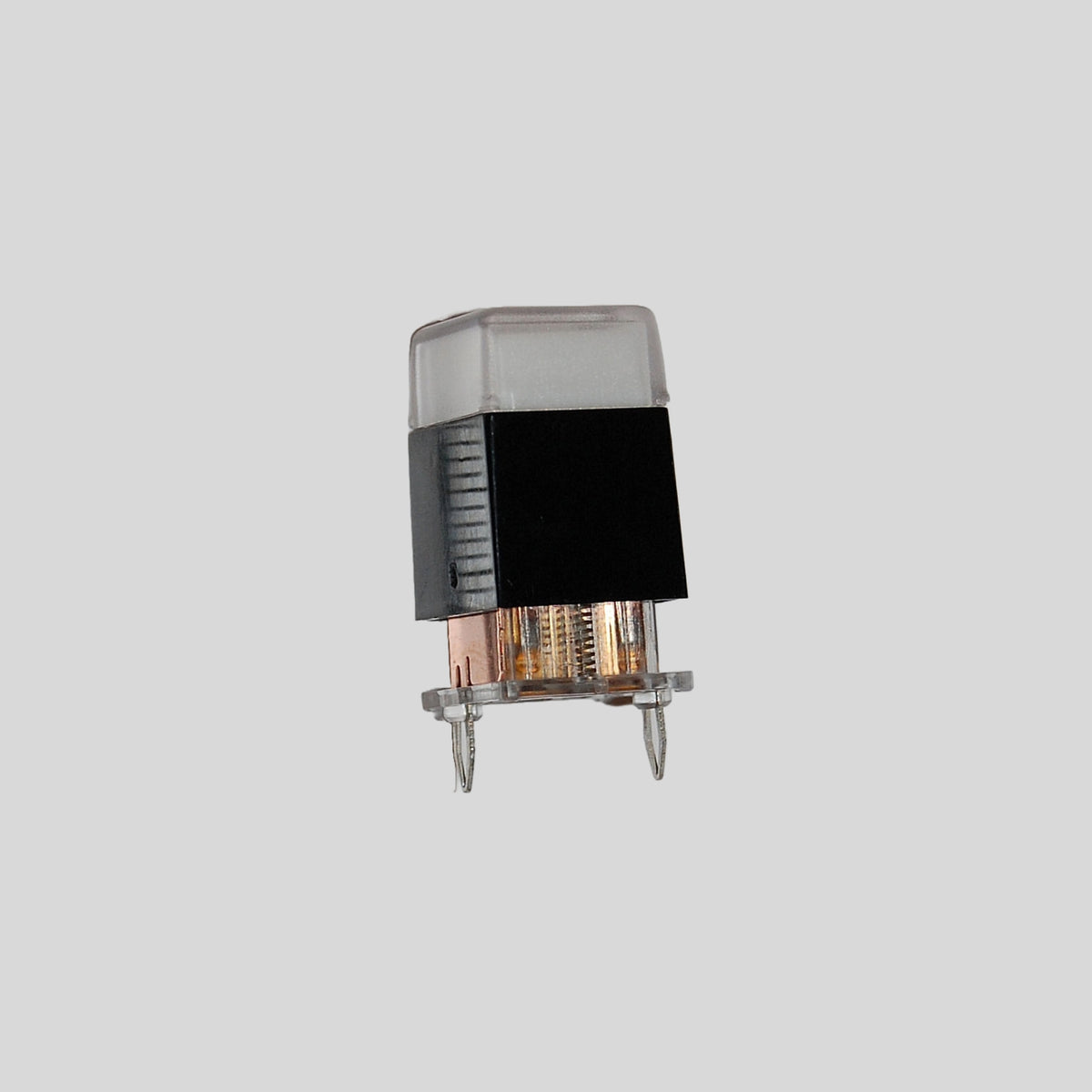 D&R Spare Part – Switch 95-313 Small for Scorpius/Lyra Mixing Console (10550216) - Dnrwebshop.com