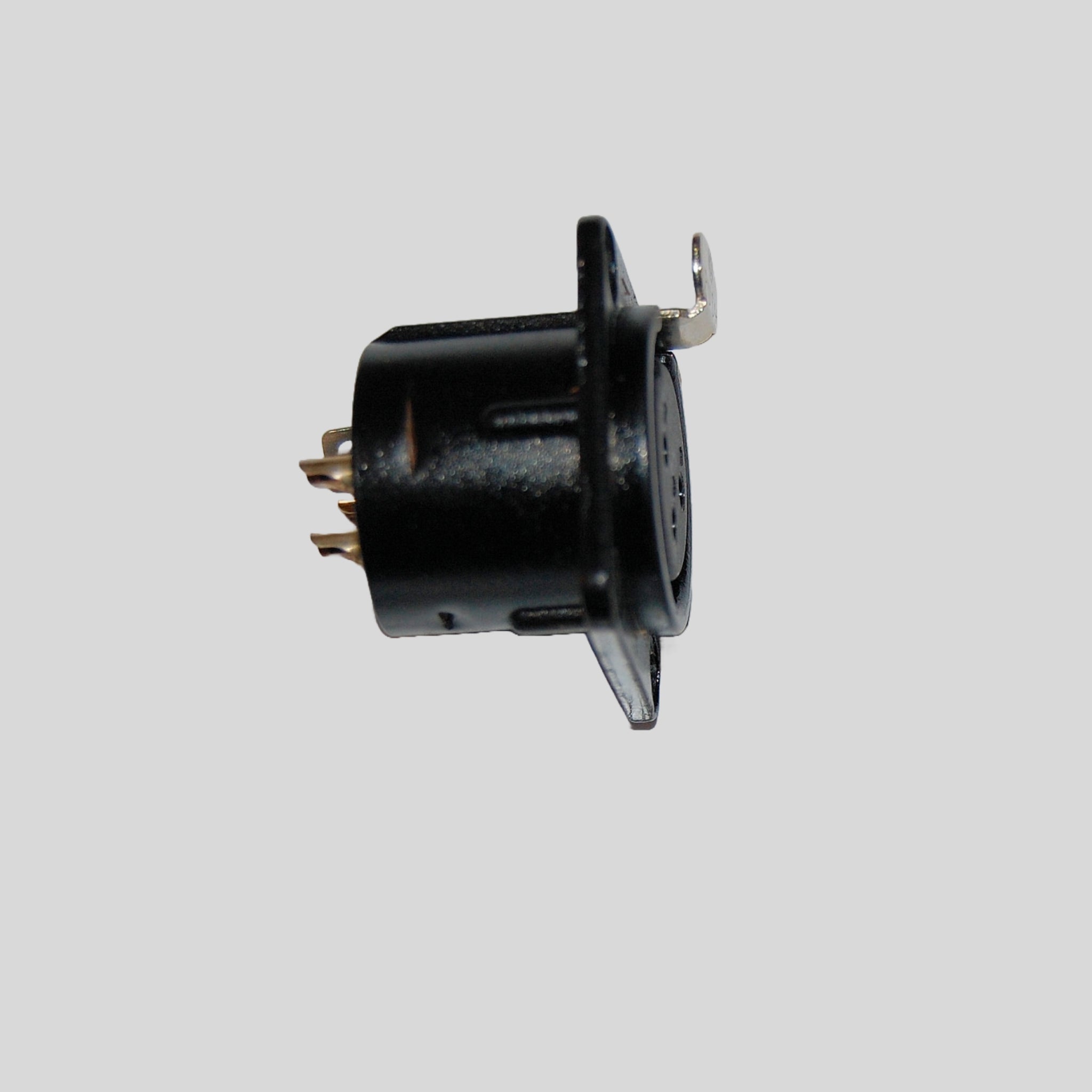 XLR chassis 3p female black 10600422