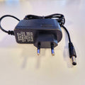 D&R Repuesto – Adaptador de corriente 12V DC 2A para Híbrido GSM (60890274)